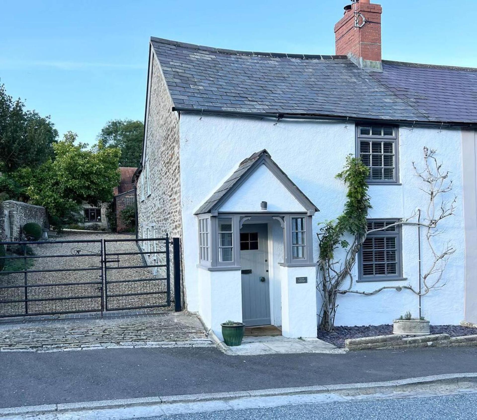Cosy Two Bedrooom Cottage Set In A Dorset Village Sturminster Newton Exterior photo